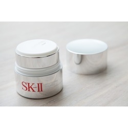 Kem dưỡng SKII Whitening Source Derm Brightener, 75g | Da mặt