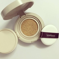 Cushion Sulwhasoo perfecting Tone: 21N1 - cool begie | Da mặt