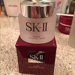 Kem Lót SK-II Signs Control Base SPF20 PA++ NIB 25g  | Da mặt