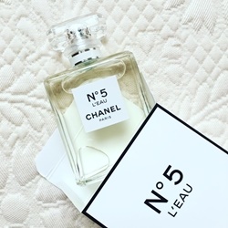 Nước hoa Chanel No.5 L'eau Women 100ml                                      | Nước hoa nữ giới