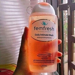 Dung Dịch Vệ Sinh Phụ Nữ Hàng Ngày Femfresh Daily Intimate Wash 250ml         | Đồ dùng của mẹ