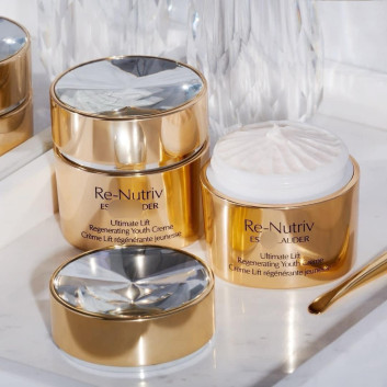 Kem dưỡng Re-Nutriv Ultimate Lift Regenerating Youth Estee Lauder | Da mặt