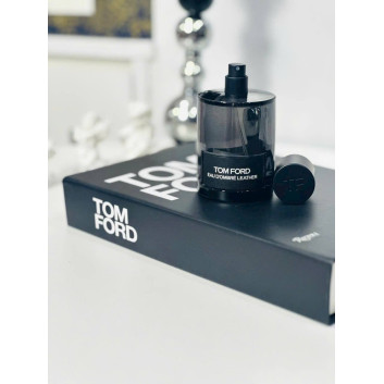 Tom Ford Eau d'Ombré Leather 2O24 | Nước hoa nam giới