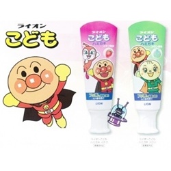 Kem đánh răng Nhật Bản dành cho bé